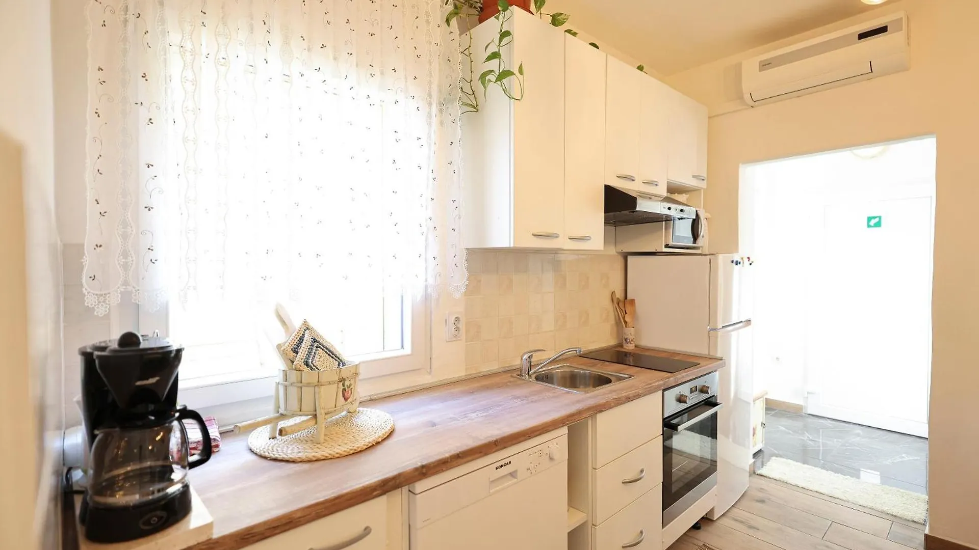 Apartment Rustica Zadar With Exclusive Use Of The Pool